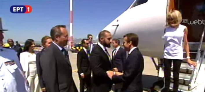 Ο διάλογος Μακρόν-Τζανακόπουλου στο «Ελευθέριος Βενιζέλος»